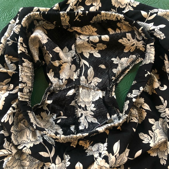Brandy Melville Flower Print Shorts One Size - Picture 5 of 5